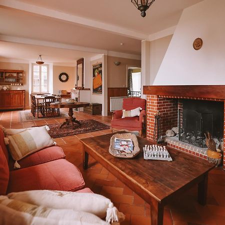 Les Chambres De Lasserre - Chambres Et Table D'Hotes Esterno foto